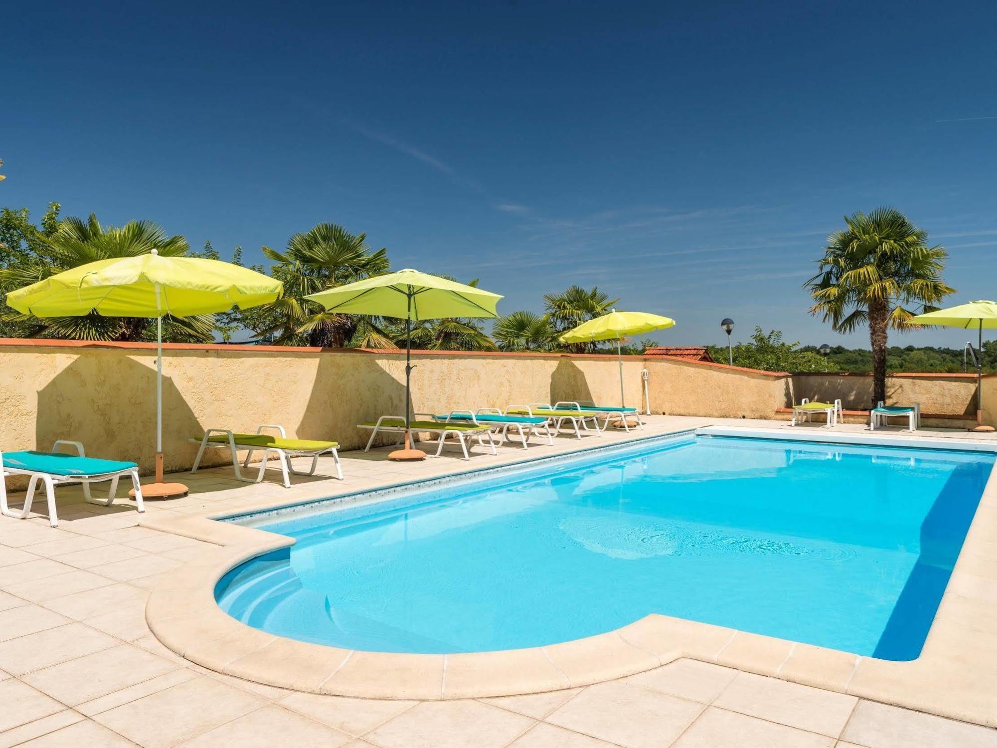 Logis Hotel L'Adourable Auberge Soublecause المظهر الخارجي الصورة